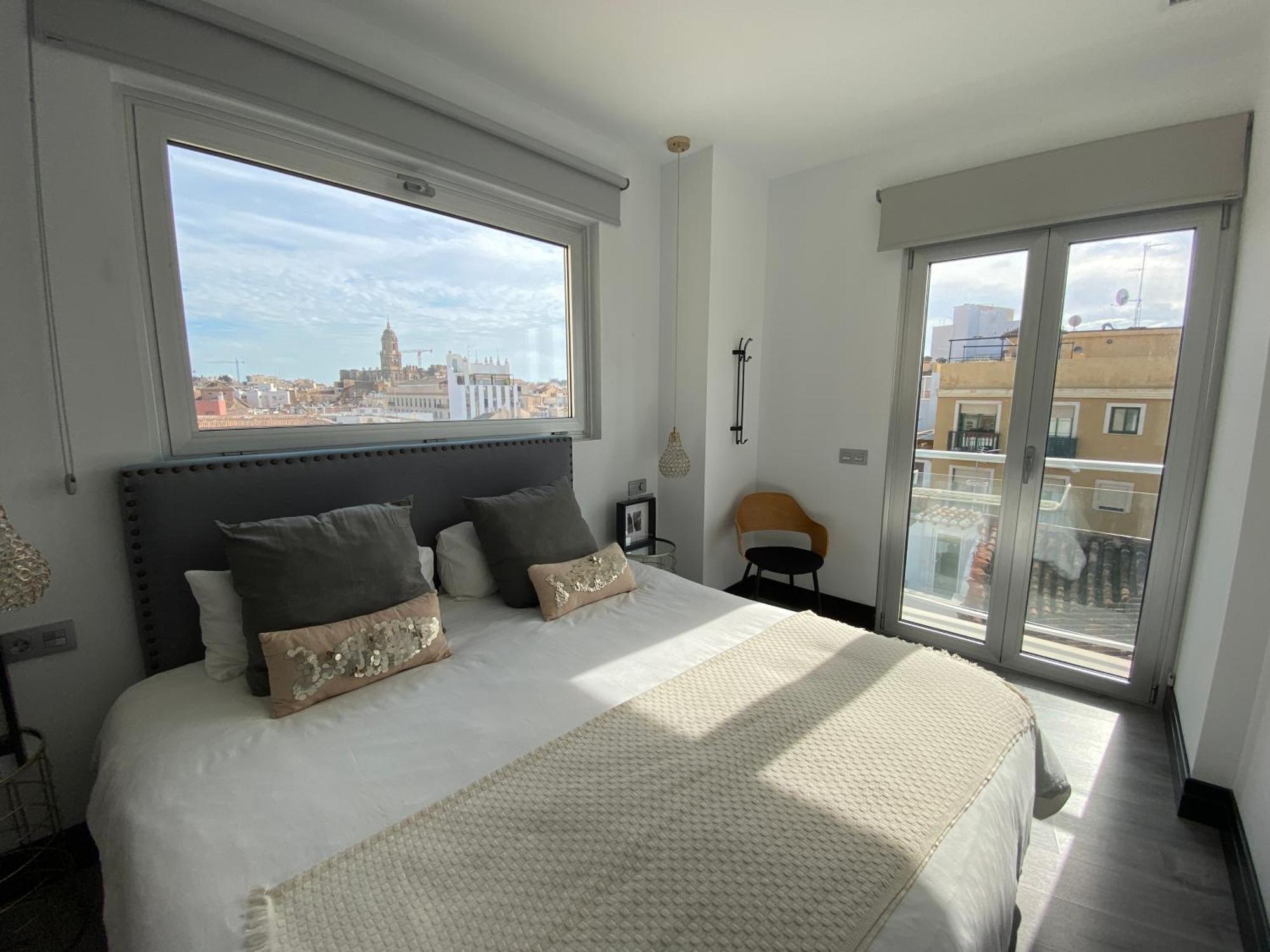 Stay U-Nique Apartments Rosaleda Malaga Ruang foto