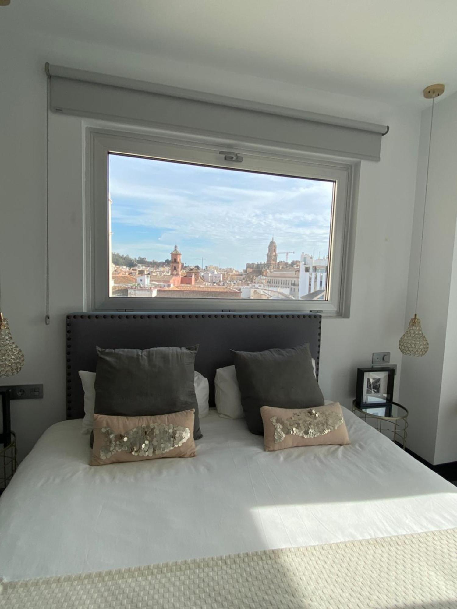 Stay U-Nique Apartments Rosaleda Malaga Bagian luar foto