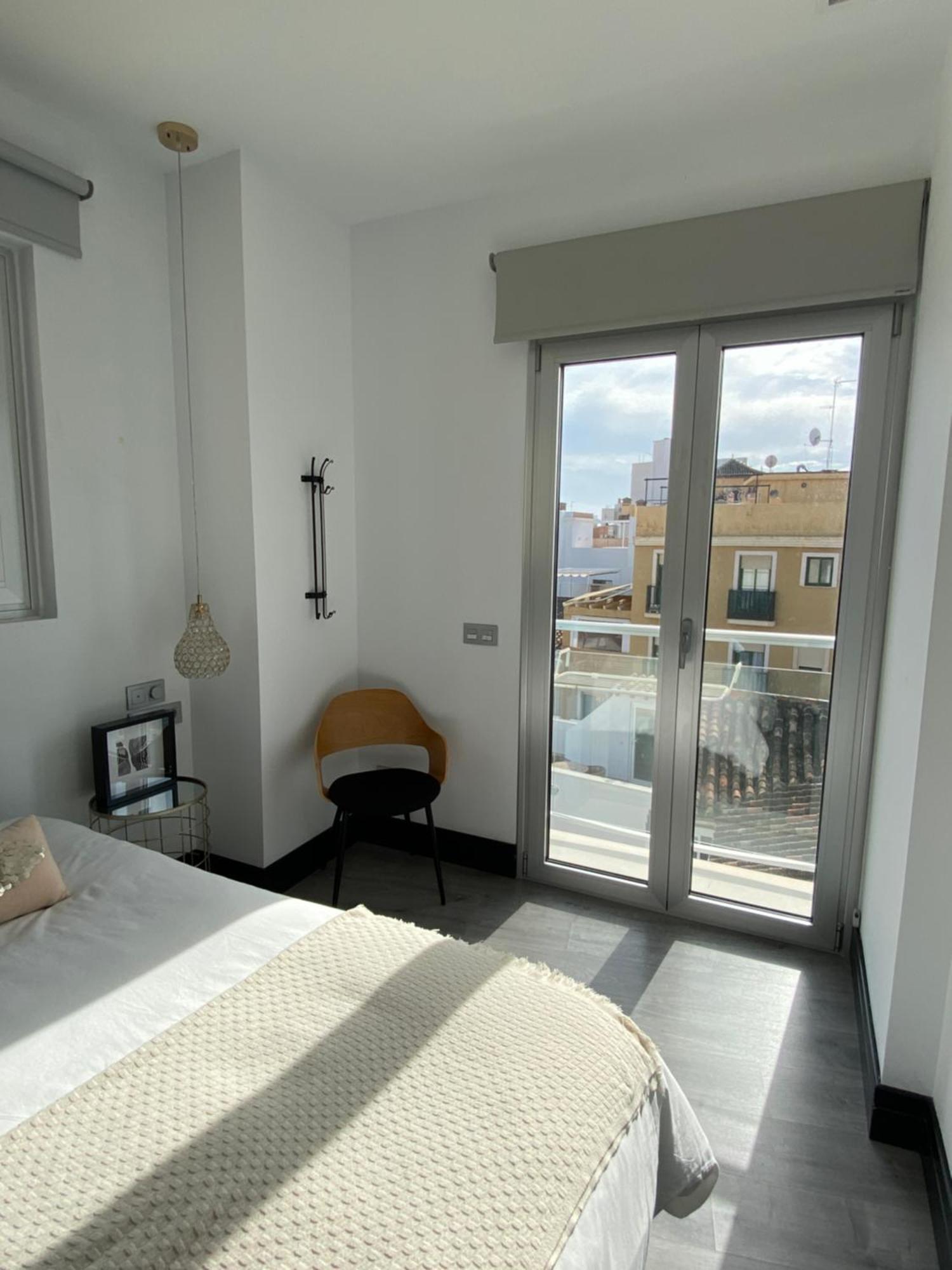 Stay U-Nique Apartments Rosaleda Malaga Ruang foto