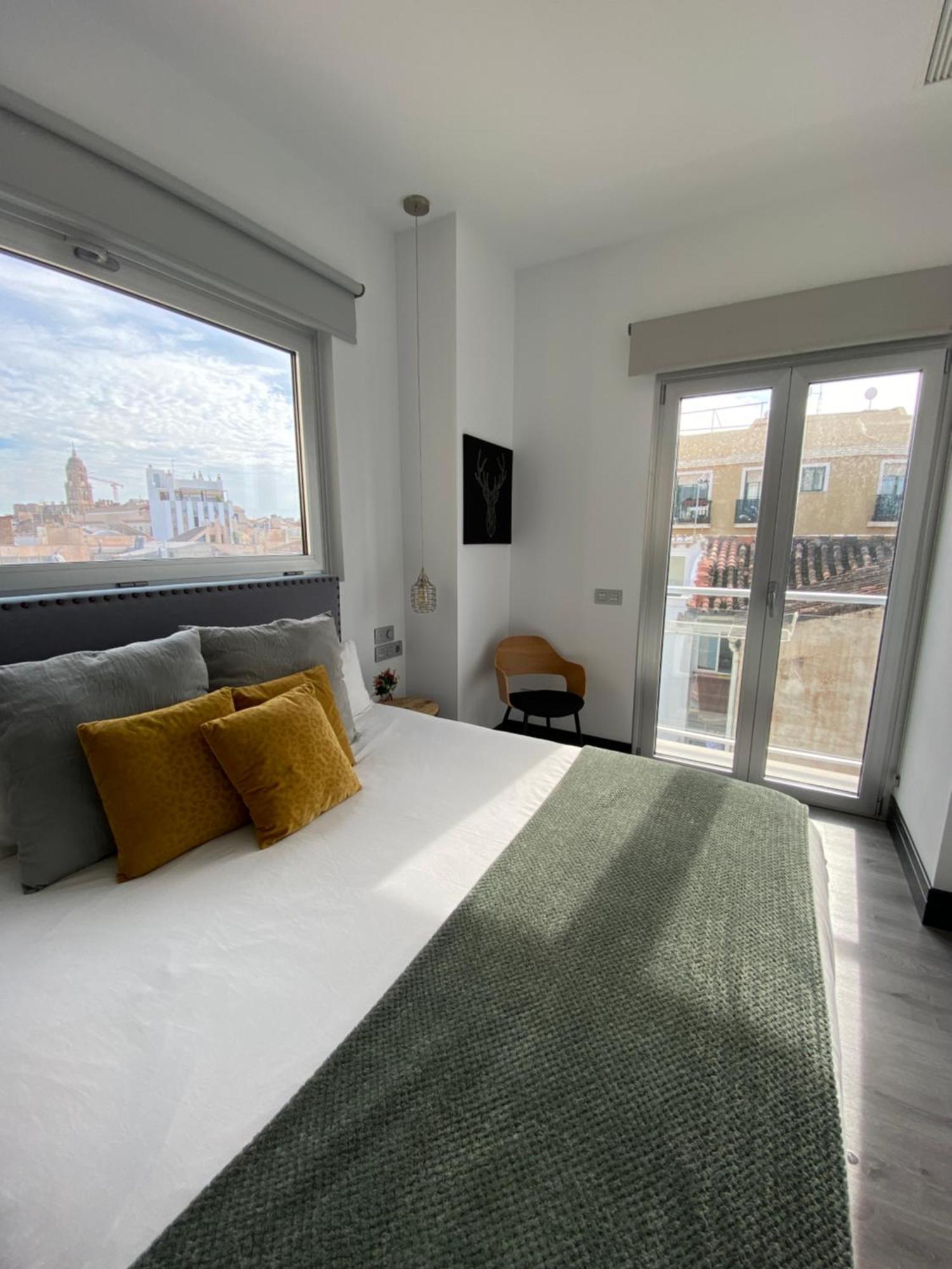 Stay U-Nique Apartments Rosaleda Malaga Ruang foto
