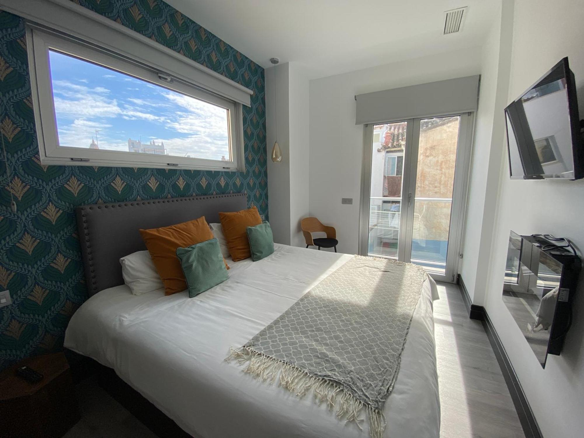 Stay U-Nique Apartments Rosaleda Malaga Ruang foto